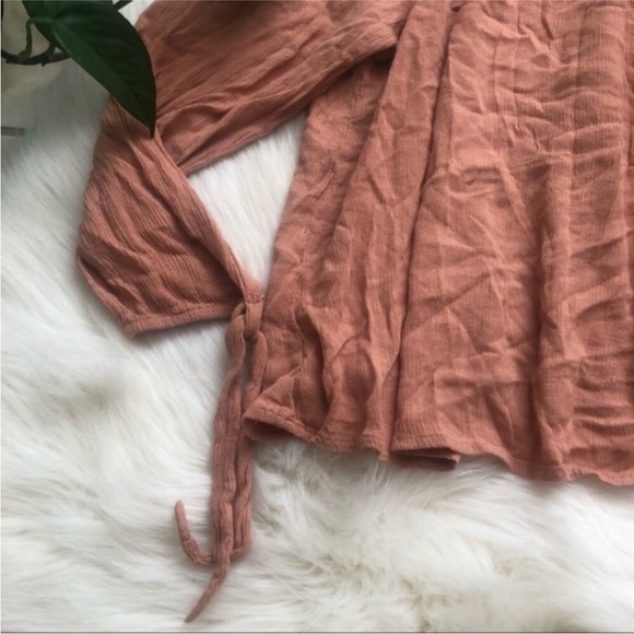 American Rag Off the Shoulder Blouse - Picture 2 of 5